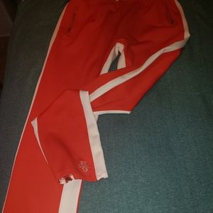 8 and 9 trackpants